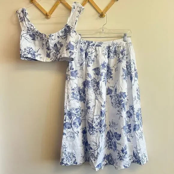 Reformation Teya Linen Two Piece Lupine Size 10 Skirt Crop Top Floral White Blue - Picture 2 of 16